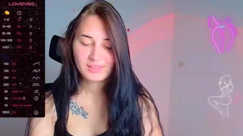 Snapshot of emma_loon chatting on September 15, 6:32 am Emma online show from September 15, 6:32 am