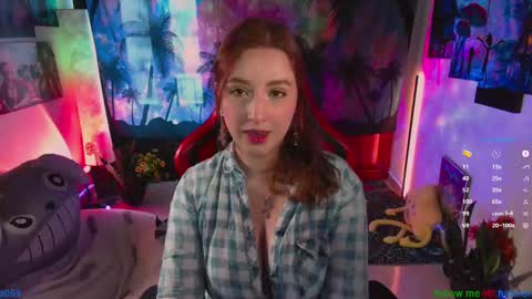 Snapshot of emma_luna059 chatting on March 1, 9:26 pm LUNA online show from March 1, 9:26 pm