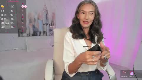 Emma  online show from January 6, 12:24 pm