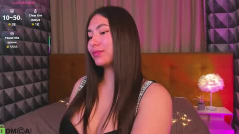 Emma online show from October 13, 10:40 am