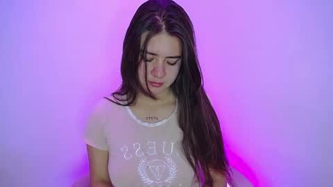 Emma online show from November 8, 10:26 pm