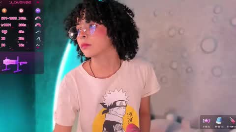 Snapshot of emma_nakamura chatting on September 29, 10:42 am online show from September 29, 10:42 am