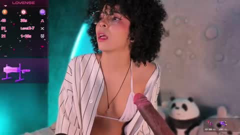 Snapshot of emma_nakamura chatting on September 18, 10:25 am online show from September 18, 10:25 am