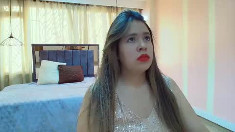 E M M A online show from January 15, 12:15 pm