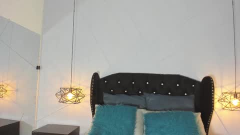 Emma online show from February 14, 11:42 am