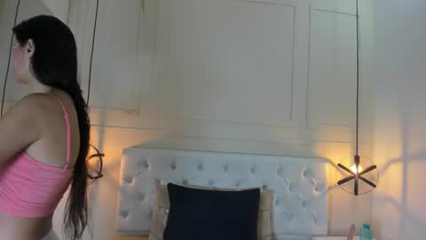 Emma online show from February 7, 11:34 am