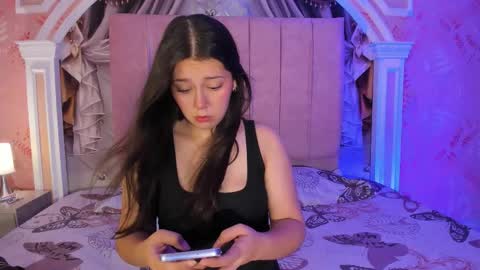 EMMA  online show from February 23, 11:42 am