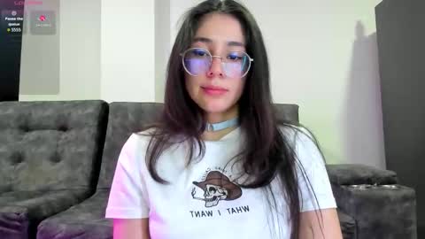 Emma online show from October 10, 3:33 am