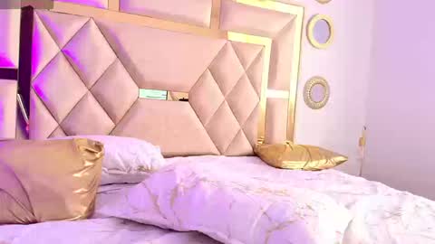 Emma Sanz online show from March 20, 2:33 pm