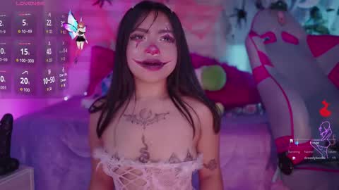 EMMA  online show from October 9, 8:24 pm