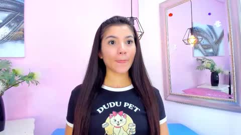 Emma  online show from November 13, 4:39 pm