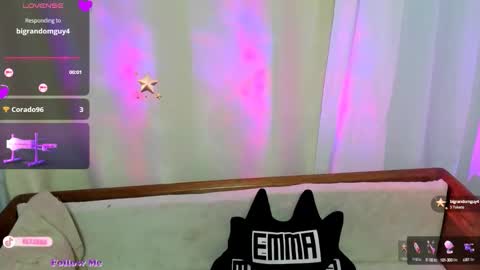 Snapshot of emmaamartinez chatting on September 16, 1:57 am modelo independente online show from September 16, 1:57 am