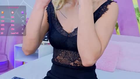 Snapshot of emmacortez chatting on September 18, 12:15 pm emma cortez online show from September 18, 12:15 pm