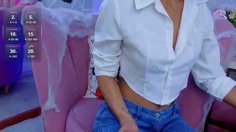 Snapshot of emmacortez chatting on October 25, 12:13 pm emma cortez online show from October 25, 12:13 pm