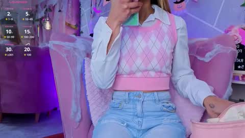 Snapshot of emmacortez chatting on October 30, 11:55 am emma cortez online show from October 30, 11:55 am