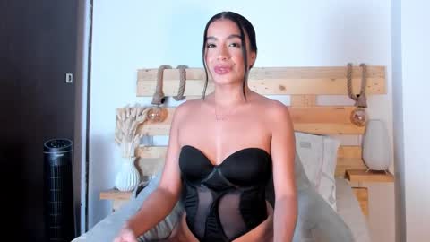 valentina online show from January 8, 5:27 am