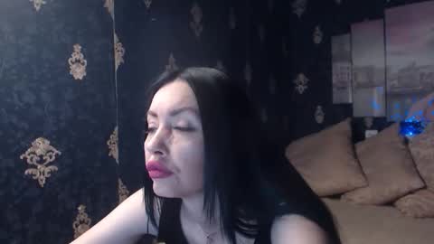 EmmaGoldX online show from February 8, 11:47 am