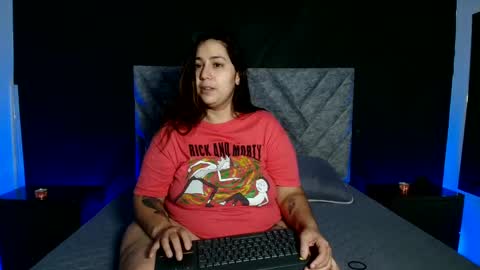  Emma  online show from December 3, 3:40 am