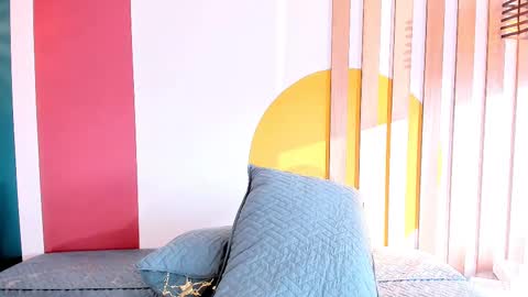 Snapshot of emmanaughty_ chatting on September 19, 10:09 pm emmanaughty_ online show from September 19, 10:09 pm