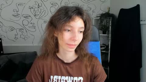 Snapshot of emmanuellbrown chatting on October 19, 4:14 am emmanuellbrown online show from October 19, 4:14 am