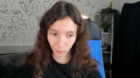 Snapshot of emmanuellbrown chatting on October 17, 1:25 pm emmanuellbrown online show from October 17, 1:25 pm