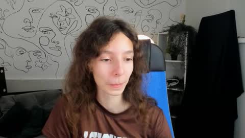 Snapshot of emmanuellbrown chatting on October 15, 10:18 am emmanuellbrown online show from October 15, 10:18 am