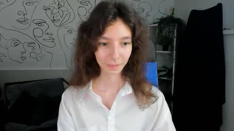 Snapshot of emmanuellbrown chatting on October 24, 1:18 pm emmanuellbrown online show from October 24, 1:18 pm