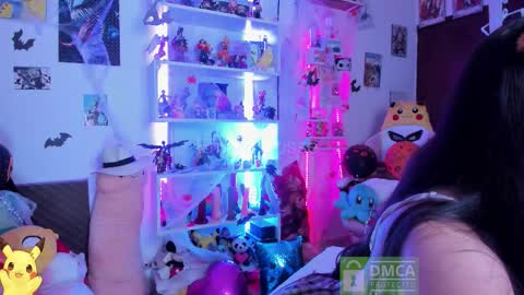 Emma online show from October 24, 6:37 pm