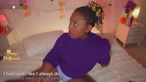 Snapshot of emmasanzoficial chatting on October 20, 11:46 am Sara online show from October 20, 11:46 am