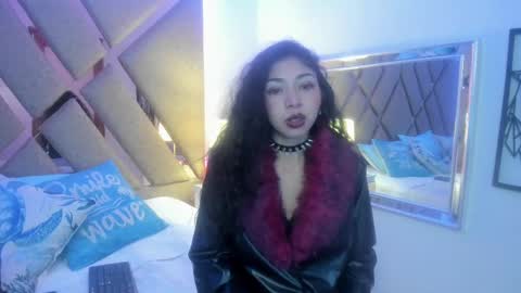 Emma online show from September 26, 4:48 pm