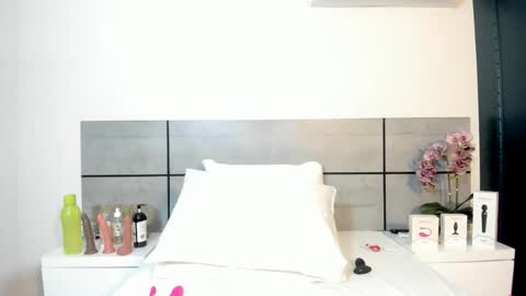  Emma  online show from November 26, 2:56 am