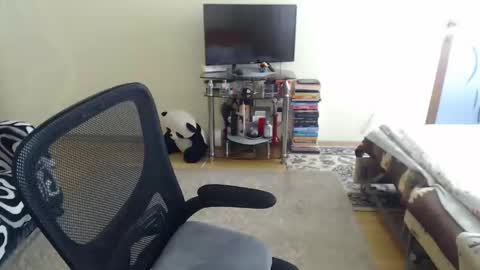 Emmatoo online show from October 13, 1:36 pm