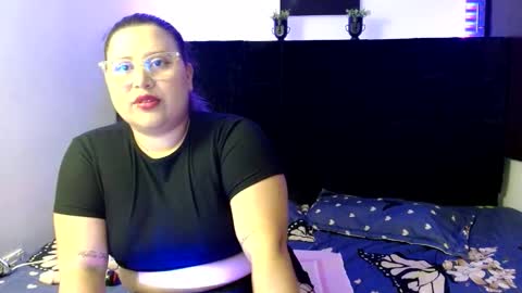 Snapshot of emmatower chatting on September 22, 7:45 pm emmatower online show from September 22, 7:45 pm