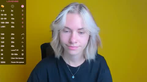 Snapshot of emmi_rossum chatting on September 11, 5:41 am Emmi online show from September 11, 5:41 am
