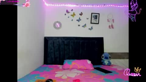 Emmie online show from July 4, 9:54 pm