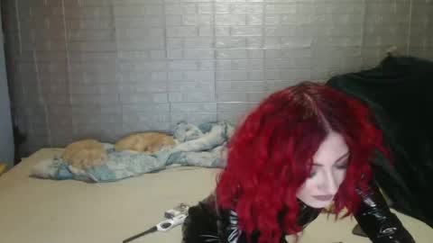 Emmily000 online show from November 4, 2:33 pm