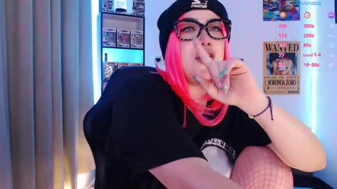 Emmy Ruiz - independent model online show from April 19, 2:22 am