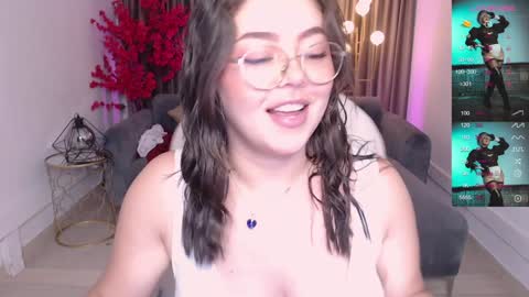 Snapshot of emmy_walker1 chatting on January 7, 11:05 am Emmy Walker online show from January 7, 11:05 am