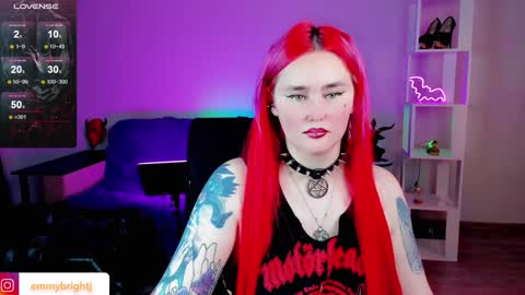Emmy Bright     50  online show from January 17, 12:31 am