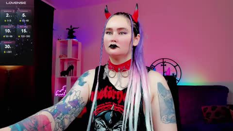 Emmy Bright     50  online show from December 5, 2:09 am
