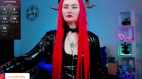 Emmy Bright     50  online show from January 7, 11:35 pm