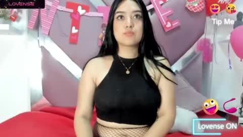 emmymiller1 online show from February 21, 7:54 pm