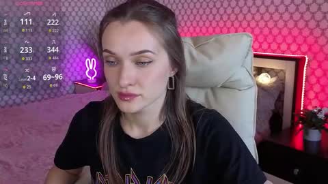 Emma online show from September 22, 9:19 am