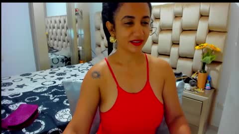 Snapshot of emperatriztapia chatting on September 13, 12:51 am emperatriztapia online show from September 13, 12:51 am