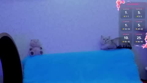 Snapshot of empress_ki chatting on October 15, 12:35 am Ki online show from October 15, 12:35 am