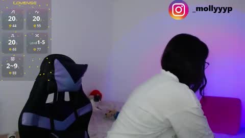emy_molly online show from September 27, 2:41 am