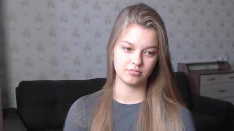 EmySway online show from October 13, 9:56 am