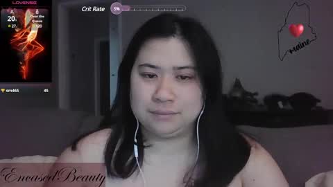 Snapshot of encasedbeauty chatting on February 11, 6:22 pm Ela online show from February 11, 6:22 pm