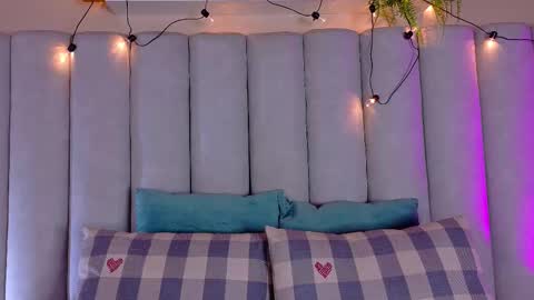 Snapshot of engelstone_ chatting on October 3, 8:14 pm  E N G E L  online show from October 3, 8:14 pm