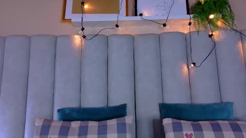 Snapshot of engelstone_ chatting on October 9, 8:13 pm  E N G E L  online show from October 9, 8:13 pm